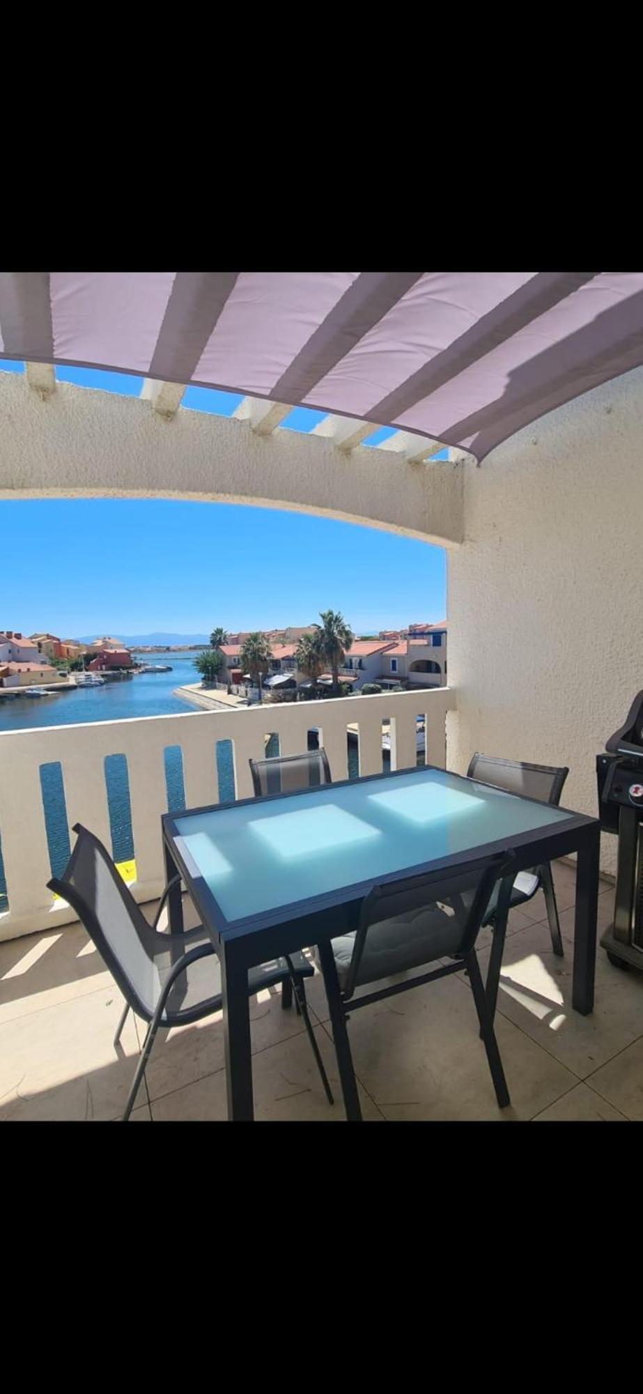 Apartment Nautica Bulles Jacuzzi Privatif Vue Marin